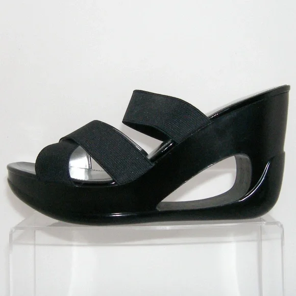 Calvin Klein 'Yathy' black platform wedges 8M - Picture 4 of 8